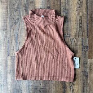 Aeropostale Seriously Soft Seamless Ribbed Mock Neck Crop Tank Top Terracotta Md